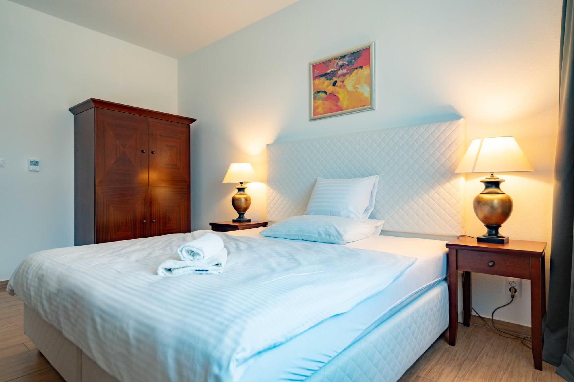 Hotel Volf Přeštice Kültér fotó